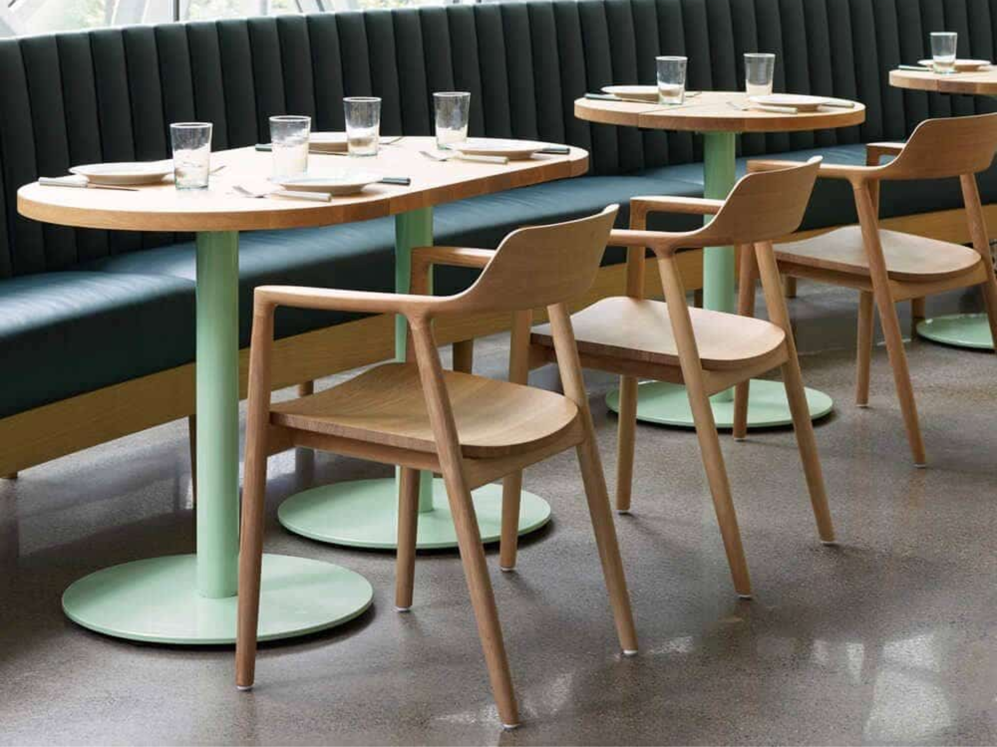 Lars Armchair